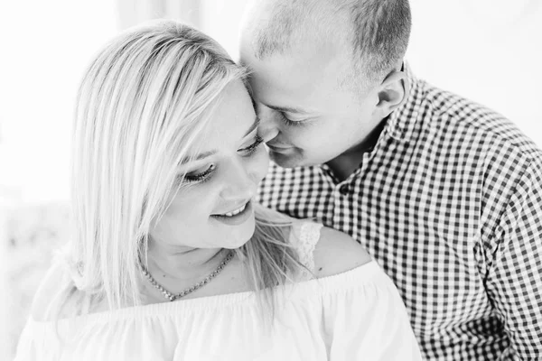 Man Softly Touched Face His Beloved Wife — Stock Photo, Image