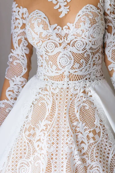 Bellissimo Vestito Bianco Con Pizzo Vita Sottile Sposa — Foto Stock