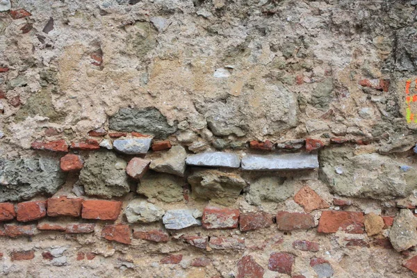 Kırık alçı duvar eski tarih. mimari öğesi.