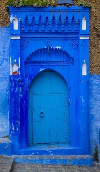 Mavi morrocan tradtional kapılar