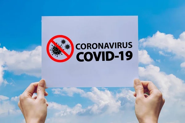 Handausstellung Die Papier Mit Wort Vorsicht Coronavirus Covid — Stockfoto