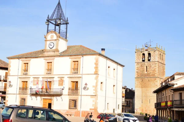 Ayuntamiento Plaza Ciudad Riaza Cuna Los Pueblos Rojos Además Hermosa —  Fotos de Stock