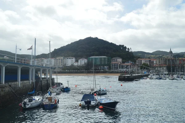 Porto Lekeitio Con Sue Barche Ormeggiate Dal Hugo Temporale Sullo — Foto Stock