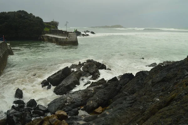 Natuurlijke Golfbreker Cantabrische Zee Mundaca Met Inclemencies Van Orkaan Hugo — Stockfoto