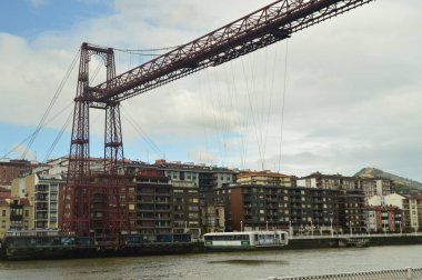 Getxo ve Portugalete arasındaki iletişimi sağlayan Getxo Köprüsü muhteşem mimari çalışmalar. Mimarlık Tarihi seyahat. 25 Mart 2018. Getxo Vizcaya Köprüsü Bask Ülkesi İspanya.