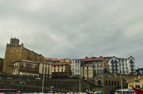 美しい要塞化された町のゲタリア キャプチャ美しい港から撮影します 建築中世旅行します 2018 ゲタリア ギプスコア バスクの国スペイン — ストック写真