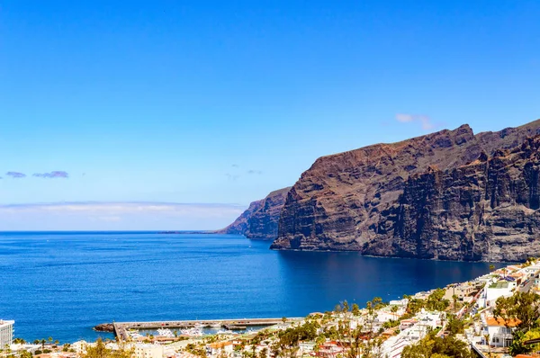 Herrliche Aussichten Auf Die Gigantischen Klippen Und Den Hafen Von — Stockfoto