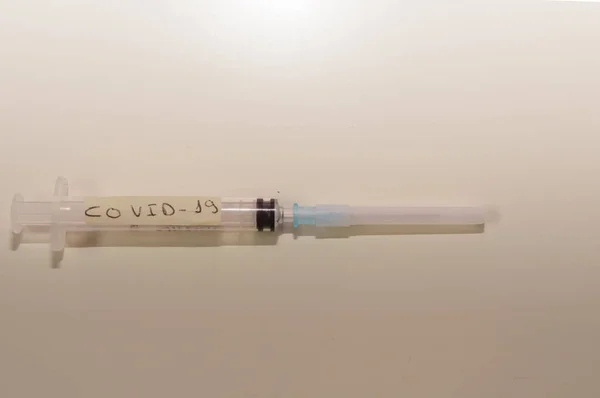 Spritze Mit Covid Impfstoff Entdeckt — Stockfoto