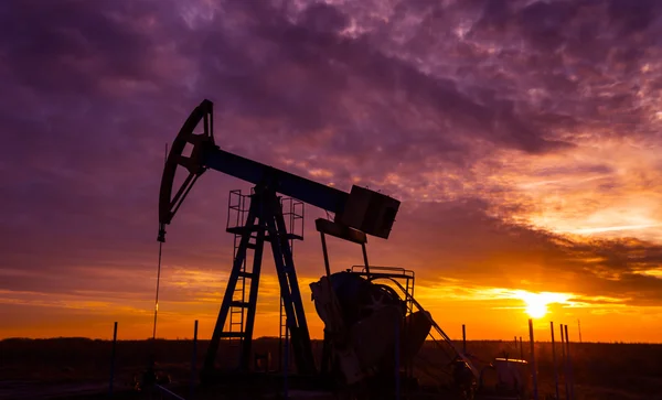 Çalışma petrol ve gaz iyi, uzak alandaki