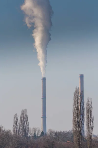 Темно Красноватый Дым Загрязнение Воздуха Извергающиеся Стогов Угольных Электростанций — стоковое фото