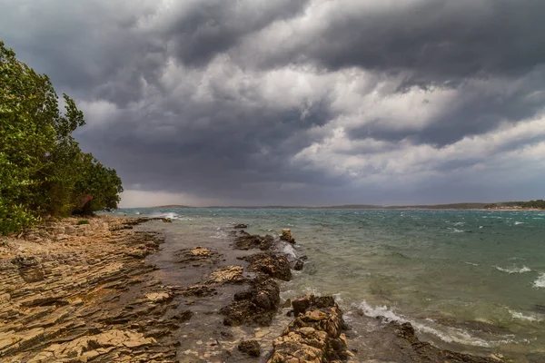 Dramáticas Nubes Tormenta Sobre Mar Adriático Croacia Verano — Foto de Stock