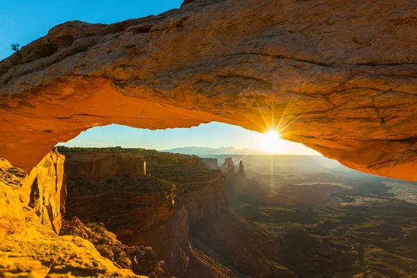 Mesa Arch Utah Krajobrazy Piękny Wschód Słońca Światła — Zdjęcie stockowe