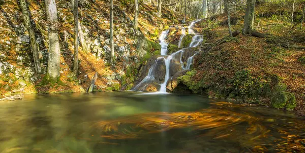 Beautiful Waterfalls Golden Autumn Foliage Mountain Forest Bright Sunny Day — Stock Photo, Image