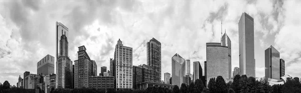 180 Grad Panorama Der Skyline Chicagos Monochrom Stockfoto