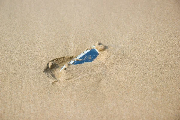 Mobile Phone Floated Sea Beach — Stock Photo, Image