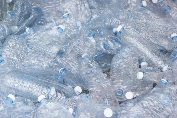 Пластиковые Бутылки Концепция Переработки Пустой Использованной Пластиковой Бутылки — стоковое фото
