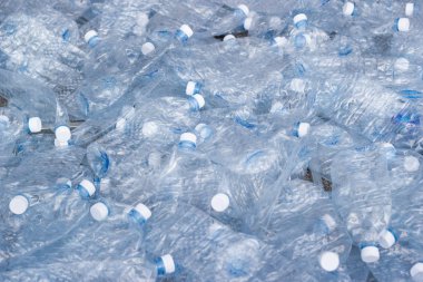 plastik şişeler, plastik şişe boş geri dönüşüm kavramı kullanılan 