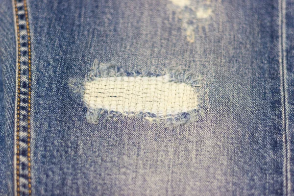 Jeans azules de mujer con diseño Falta, estilo, para texto de moda —  Fotos de Stock