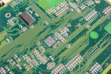 Elektronik devre kartı elektronik makinenin bir parçası 