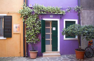 Burano, Wyspa kolorow