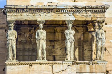 Athena 'nın Akropolis Caryatids Tapınağının güzel manzarası