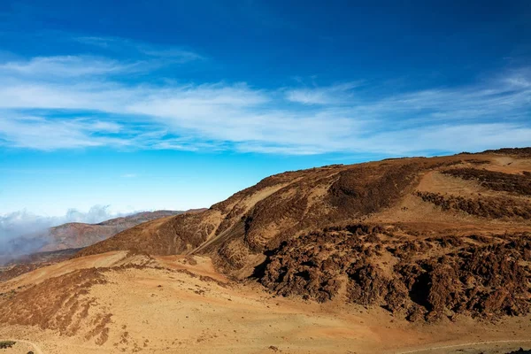 Teide 테네리페 카나리아 3718 몬타나 오르막 흔적의 다채로운 천문대 거리에서 — 스톡 사진