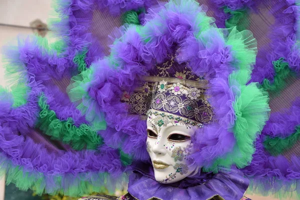 Traditionele Carnaval Venetiaanse Masker — Stockfoto