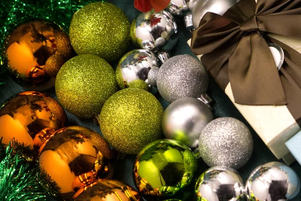 Bright, shiny, beautiful Christmas balls close-up — Stock Photo, Image