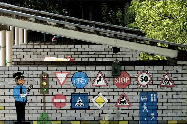 Road signs to Interstate 40 and everywhere in all directions in — Stock Photo, Image