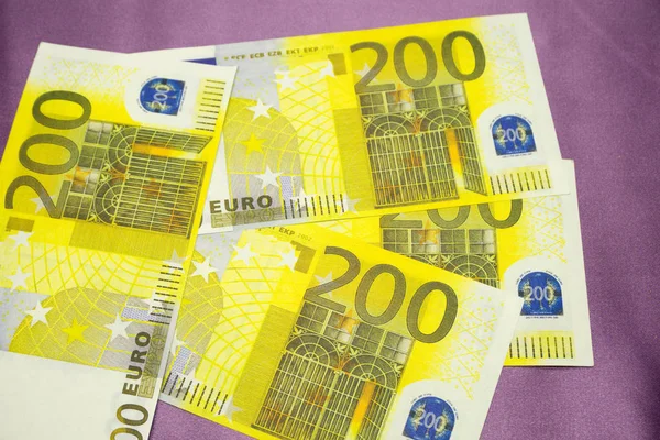 Euro banknotes on a white background. — Stock Photo, Image