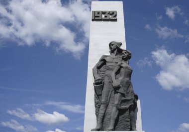 Rusya - BEREZNIKI üzerinde 12 Temmuz 2017: işçi anıt.