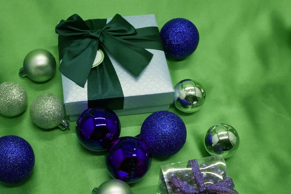 Cajas de regalo de Navidad con arco — Foto de Stock