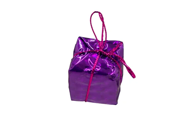 Vue du dessus du coffret cadeau violet — Photo