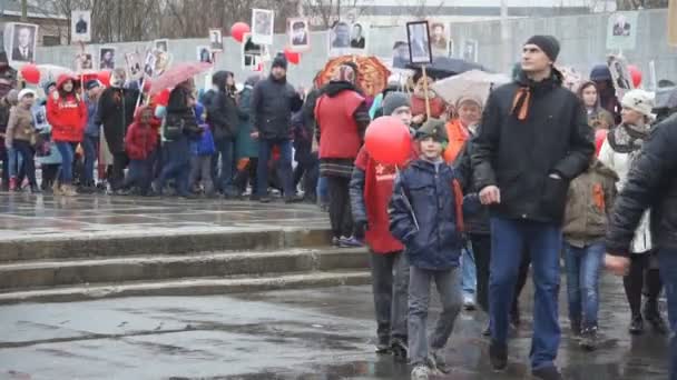 Ter Nagedachtenis Van Slachtoffers Van Tweede Wereldoorlog Rusland Berezniki Mei — Stockvideo