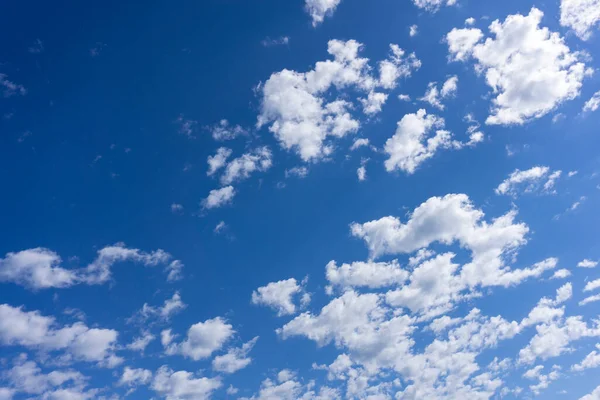 Nubes Con Cielo Azul Impresión Ambiente Claro — Foto de Stock