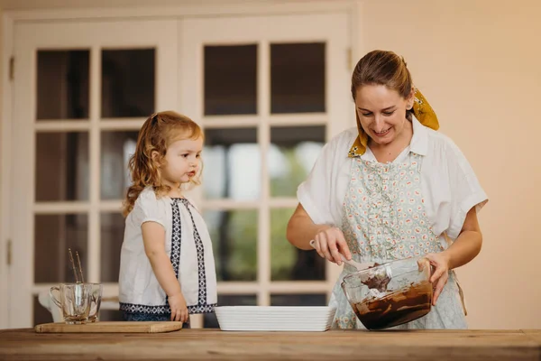 Loving Beautiful Mother Daughter Cooking Together Chocolate Brownie Having Fun — Stock Photo, Image
