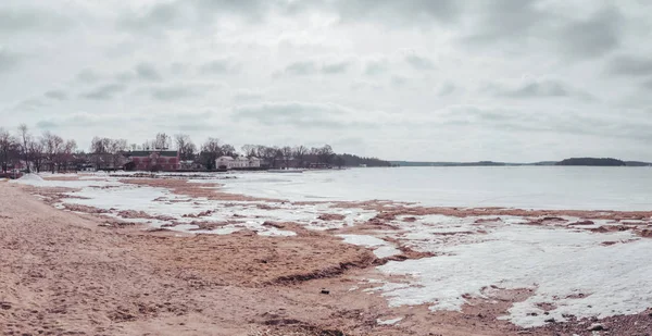 Raasepori Tammisaari Finland sand beach en vinterdag — Stockfoto