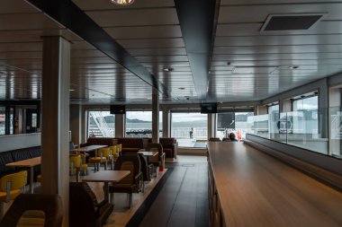 Norveç, Halhjem ve Sandvikvag arasındaki feribotlardan birinde.