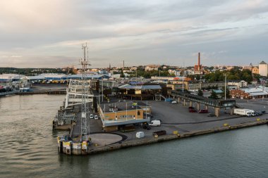Turku Finland Limandaki Silja Hattı terminali