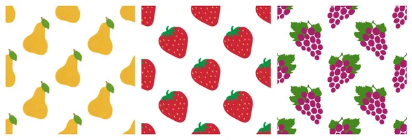 Poire, fraise et raisin. Ensemble de motifs sans couture aux fruits. Mode — Image vectorielle