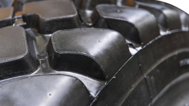 Lastik tekerlek koruyucusu 