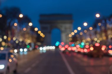 Avenue des champs Elysees caddesi Champs Elysées arc de kadar bulanık aydınlatma ile