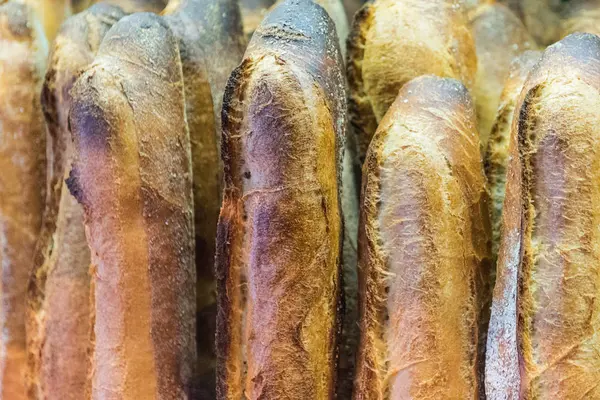 Pane panificio produzione alimentare con pane appena sfornato di br — Foto Stock