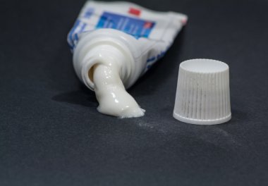 Diş macununu. Portre.