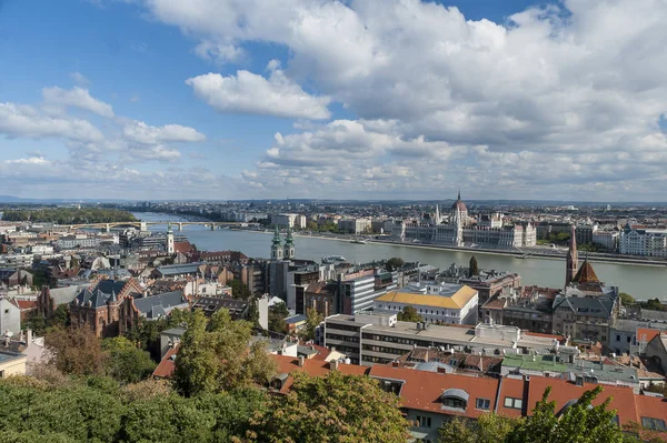 Panorama do Danúbio em Budapeste — Fotografia de Stock