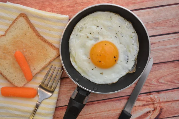 Huevo Cocinado Una Sartén Desayuno Comida —  Fotos de Stock