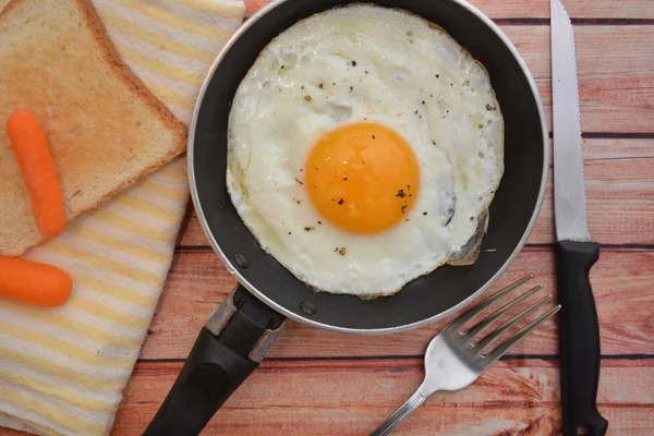 Яйцо Приготовленное Кастрюле Завтрак — стоковое фото
