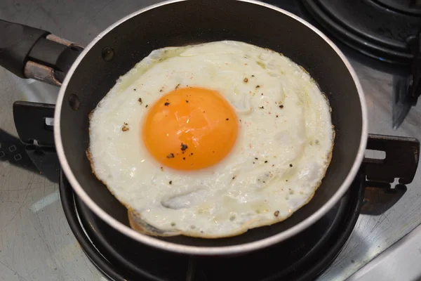 Ovo Cozido Uma Panela Comida Café Manhã — Fotografia de Stock