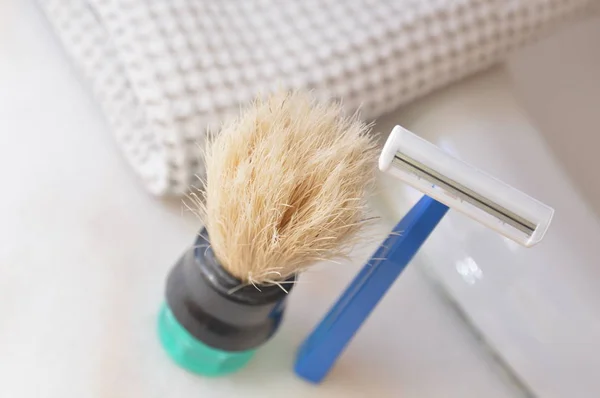 jilet ve traş fırçası aksesuarları erkekler için.