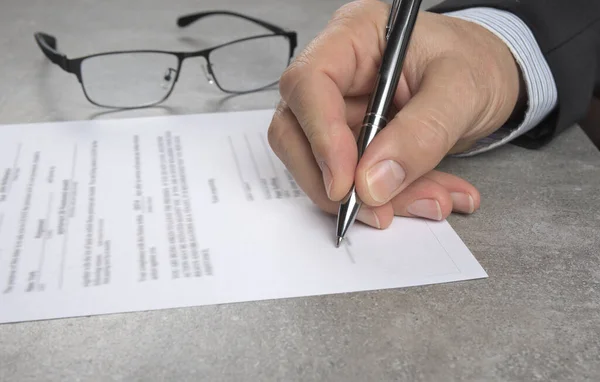 Business Man Signing Contract Making Deal Classic Business Concept — Stok fotoğraf